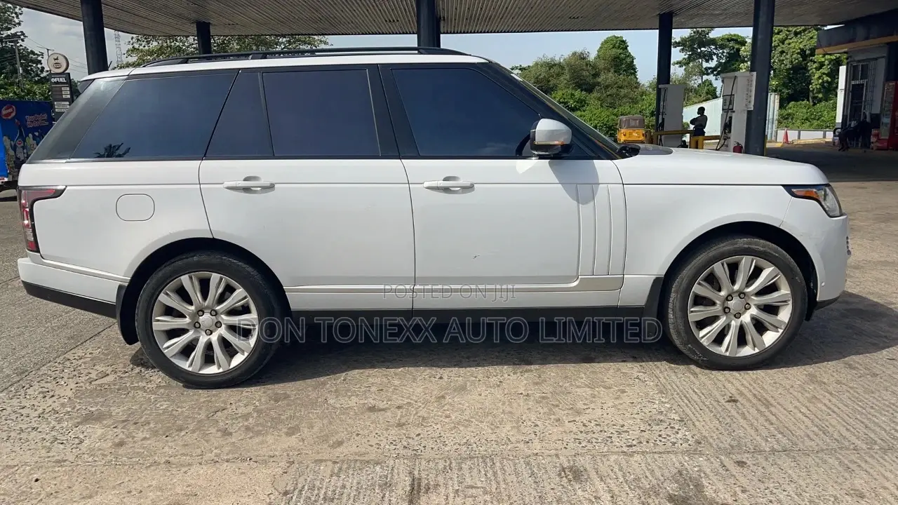 Land Rover Range Rover Vogue 2015 White