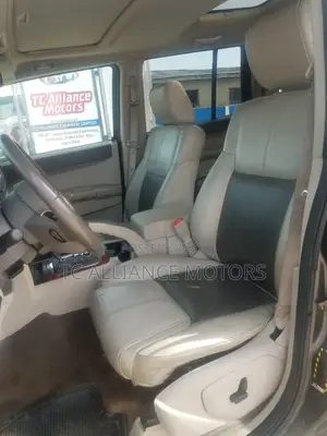 Jeep Commander Limited 2006 Gray