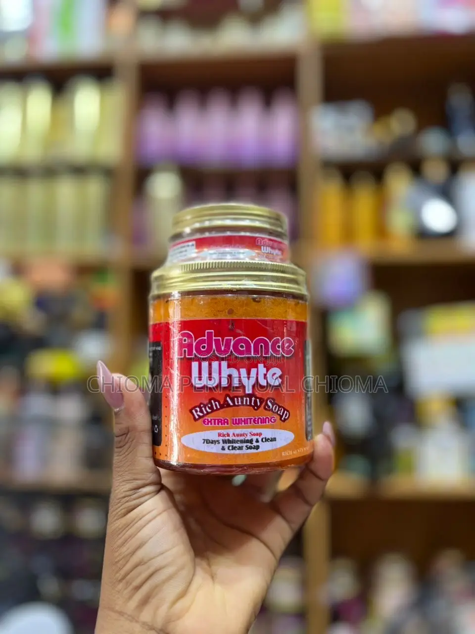 Rich Aunty Advanced Black Soap