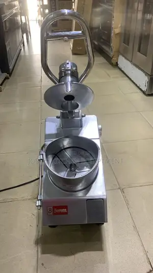 Vegetable And Plantain Cutting Machine