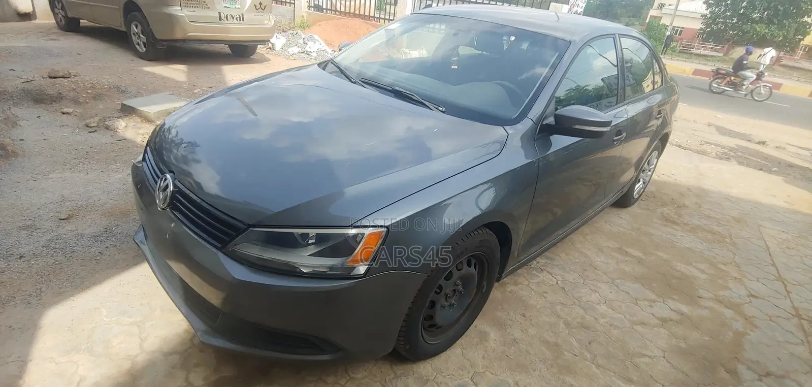 Volkswagen Jetta 2011 Gray