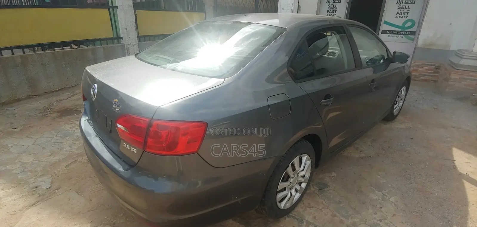 Volkswagen Jetta 2011 Gray