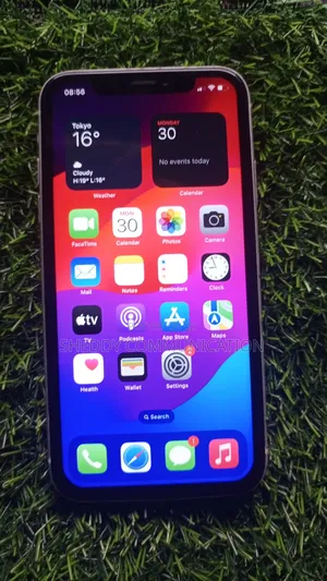 Apple iPhone XR 64 GB White