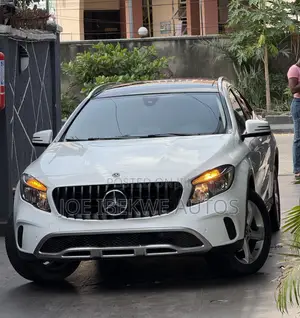 Mercedes-Benz GLA 250 2019 White