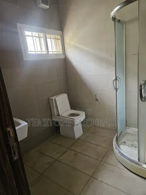 4bdrm Duplex in Life Camp for rent