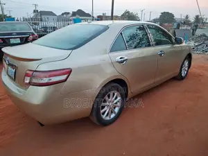 Toyota Camry LE 4dr Sedan (2.5L 4cyl 6AM) 2010 Brown