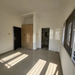 5bdrm Duplex in Kolapo.Ishola Gra, Lagelu for sale