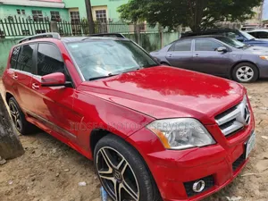 Mercedes-Benz GLK-Class 350 2010 Red