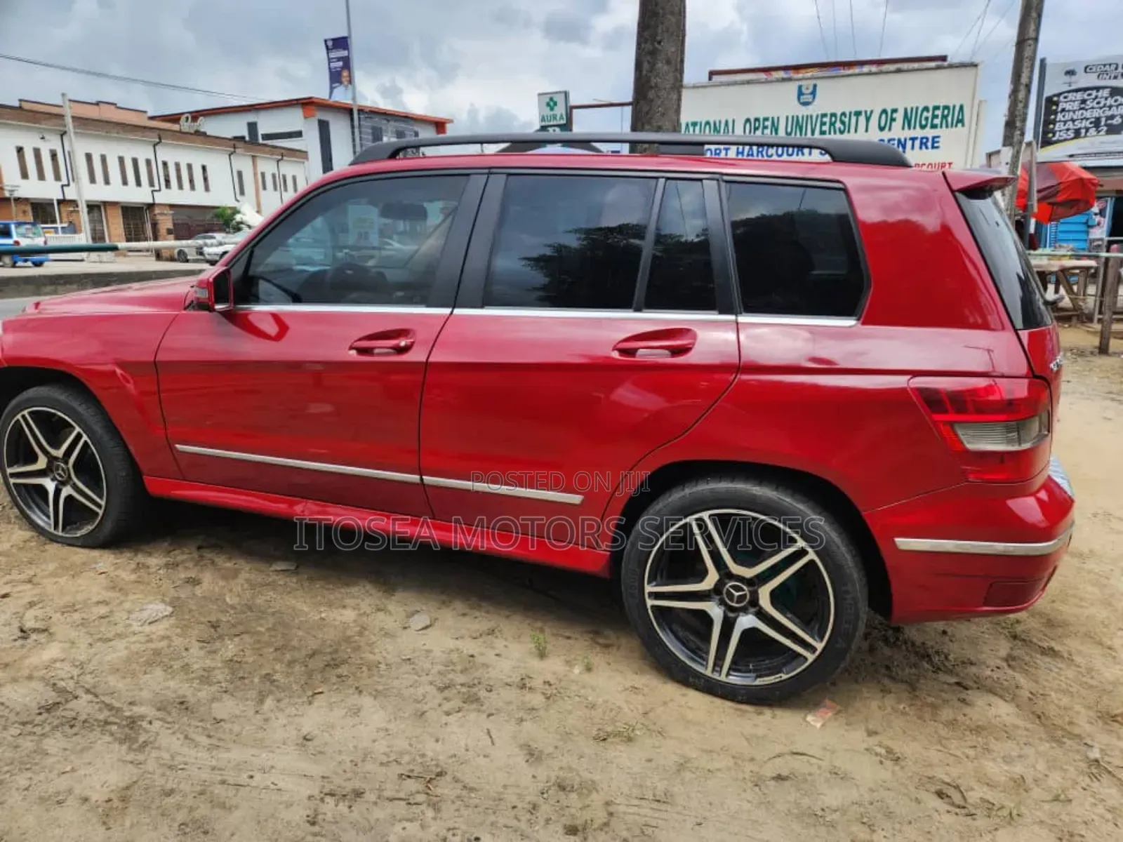 Mercedes-Benz GLK-Class 350 2010 Red
