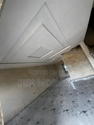 3bdrm Townhouse/Terrace in Shelter Afrique, Uyo for sale
