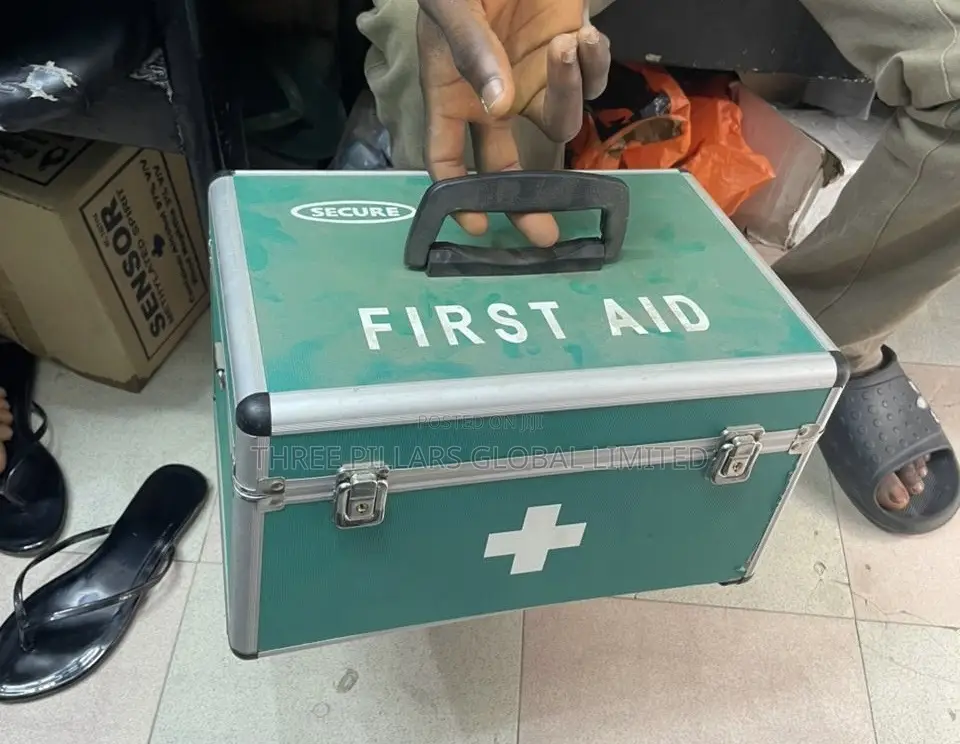 First Aid Box (Medium)