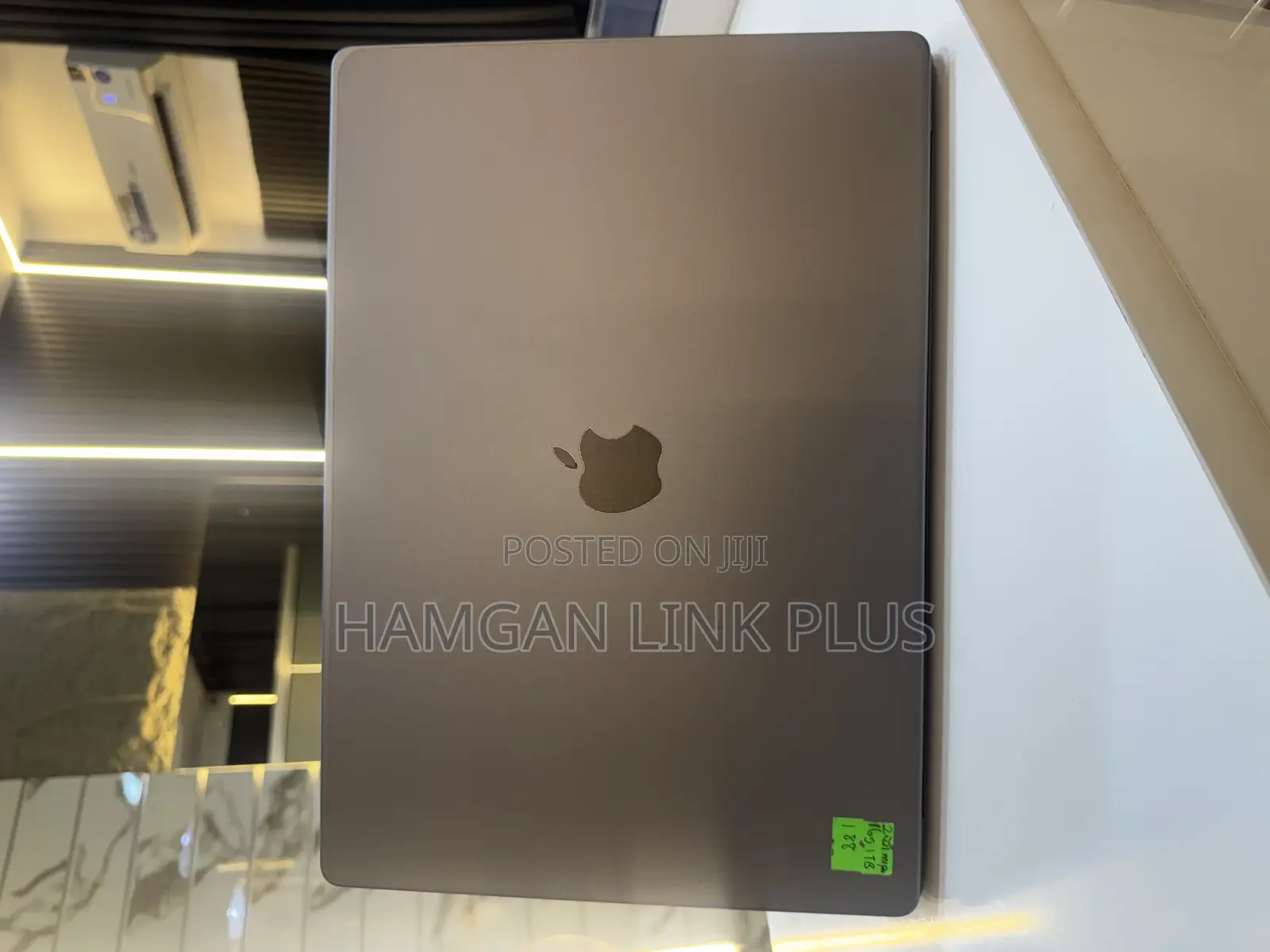 Laptop Apple MacBook Pro 2021 M1 16GB Apple M1 Pro SSD 1T