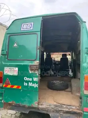 Mercedes-Benz Sprinter 1999 Green