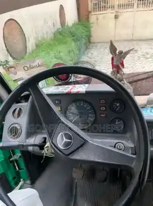 Mercedes-Benz Sprinter 1999 Green