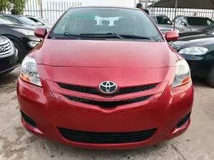 Toyota Yaris 1.5 Automatic 2009 Red