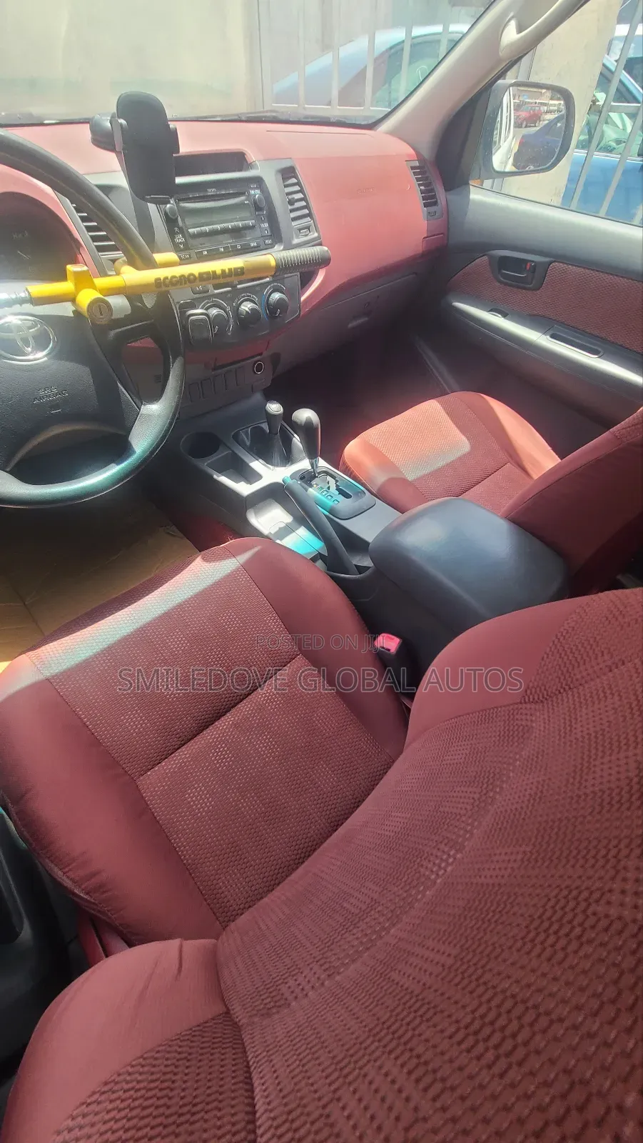 Toyota Hilux 2013 White