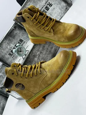 High Quality Trending Suede Men's Ankle Boots