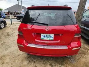 Mercedes-Benz GLK-Class 350 2010 Red