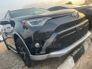Toyota RAV4 2016 Black
