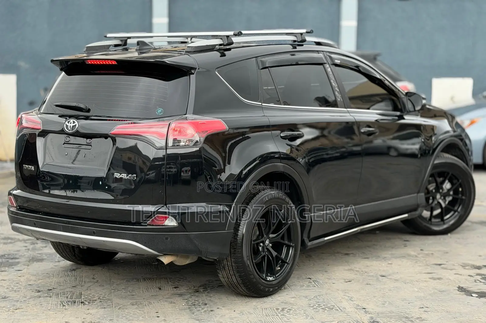 Toyota RAV4 2018 Black