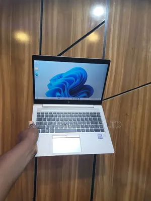 Laptop HP EliteBook 840 G5 8GB Intel Core i5 SSD 256GB