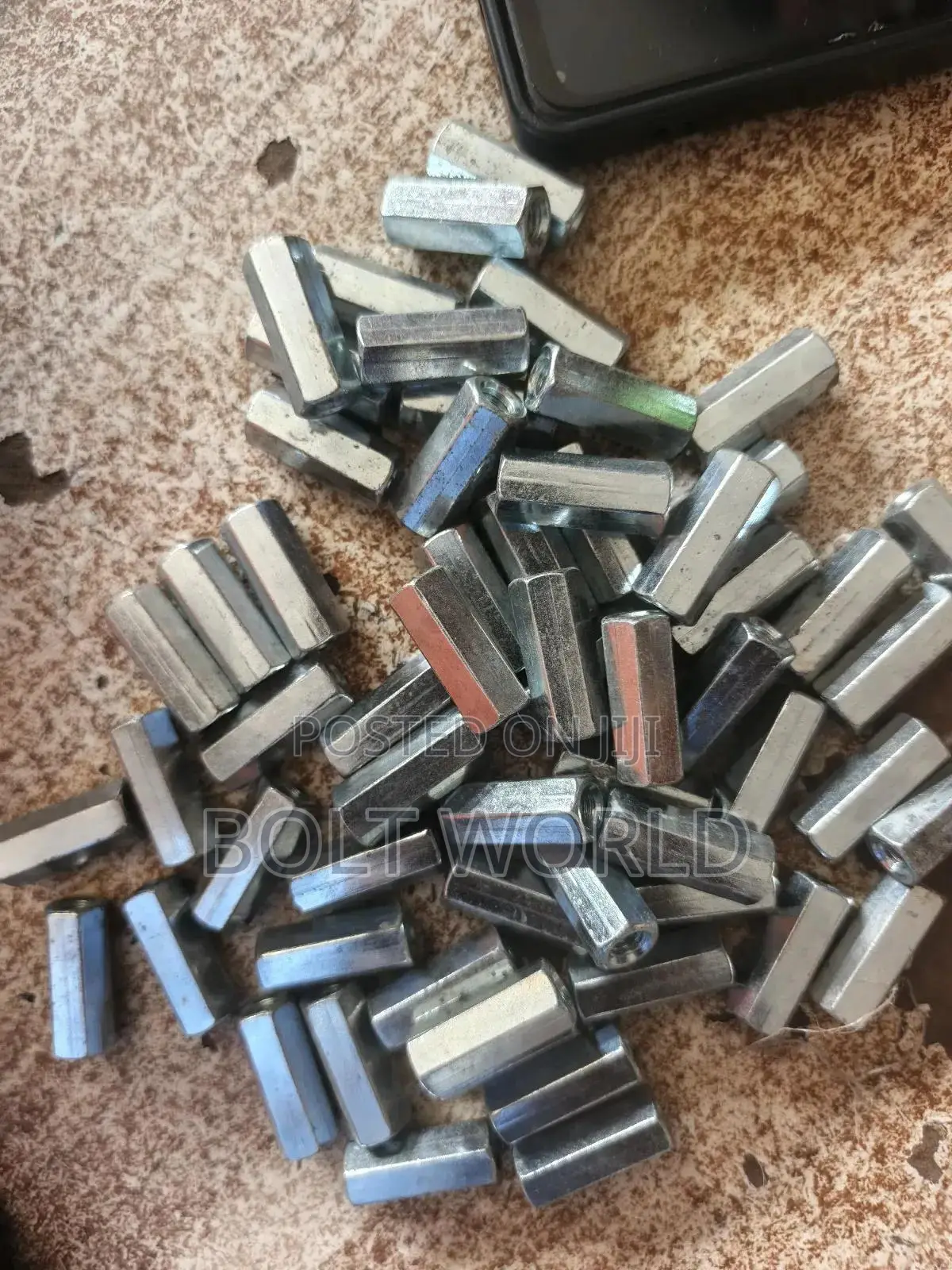 Joint Nut/Coupler For Treaded Rods