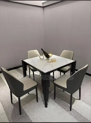 Premium 4 Seater Dining Table