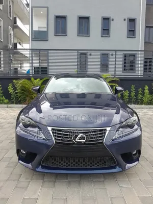 Lexus IS 2015 Blue
