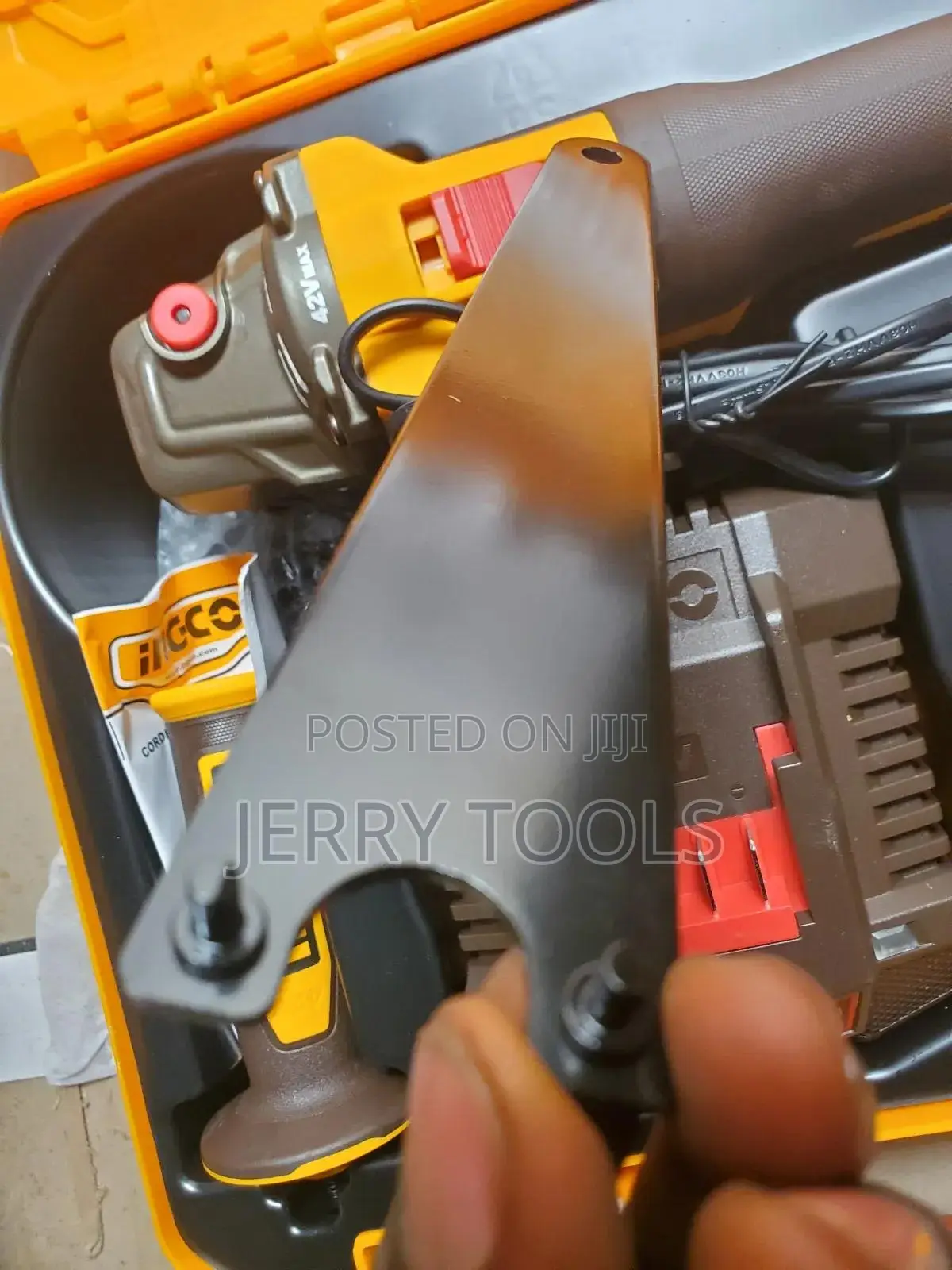 Ingco Lithium Powered Angle Grinder