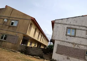 Furnished 3bdrm Block of Flats in Alimosho, Igando / Ikotun/Igando