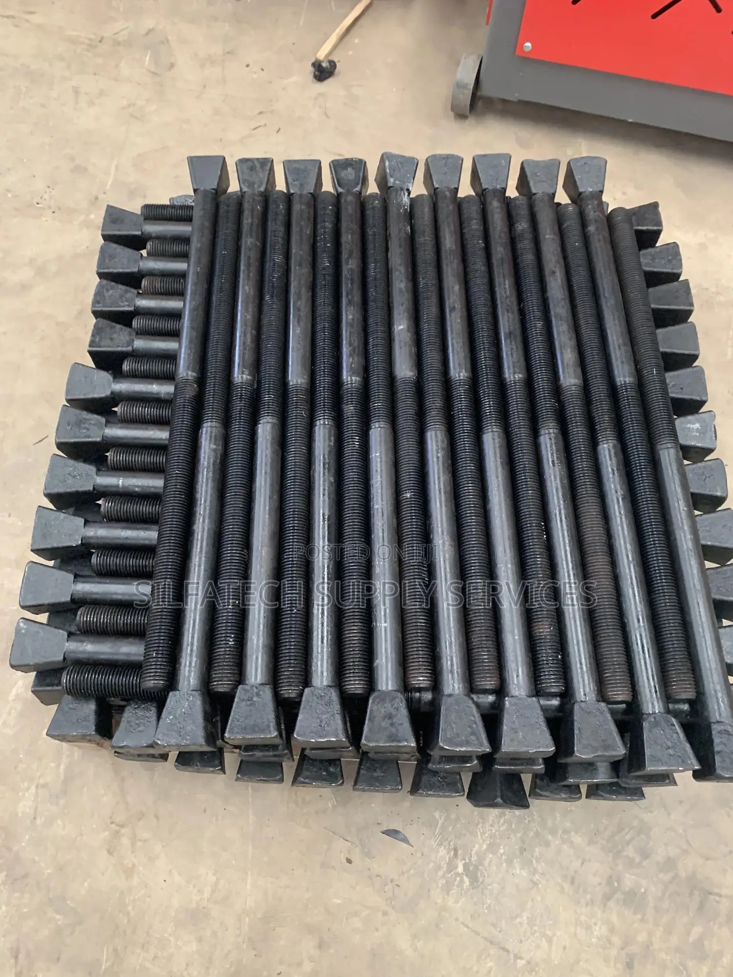 Original Stud Bolt