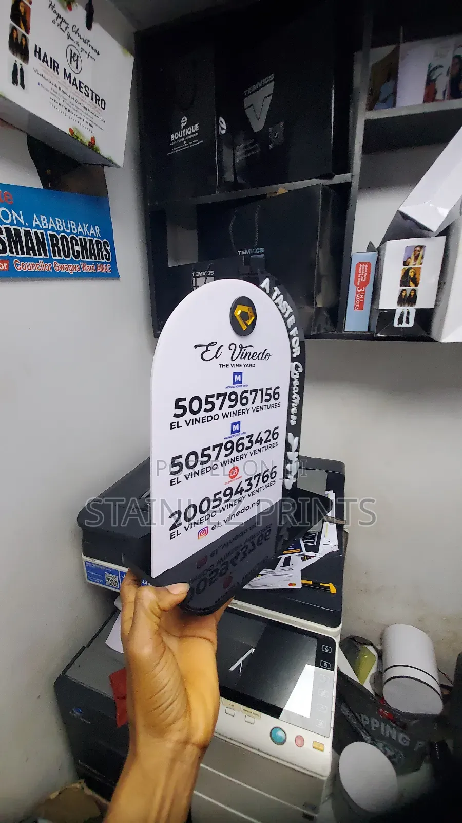 Account Details Table Stand