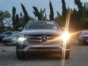 Mercedes-Benz GLC-Class 2016 Gray