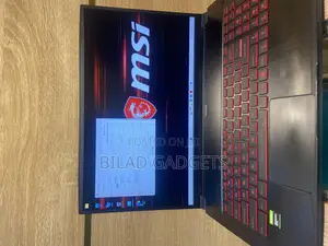 Laptop MSI GF75 Thin 8GB Intel Core i5 SSD 500GB