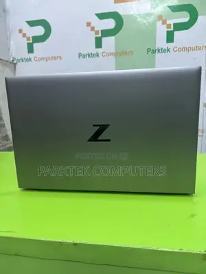 Laptop HP ZBook Firefly 15 G7 16GB Intel Core i7 SSD 512GB