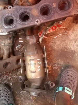 Catalyst for Toyota Camry 2012-2016. 4 Plugs