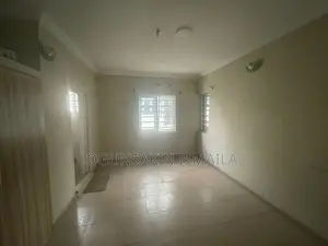 3bdrm Block of Flats in Oregun for rent