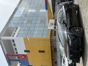 Toyota Avalon 2022 Black