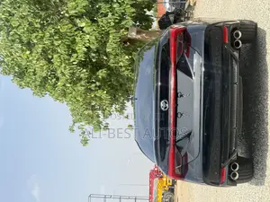 Toyota Avalon 2022 Black