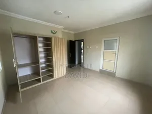 Furnished 3bdrm Room & Parlour in Adenugba Street, Oregun for rent