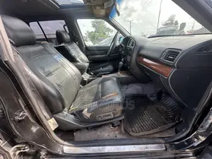 Infiniti QX4 2003 Black
