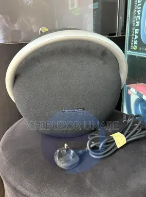 Onyx Studio 8