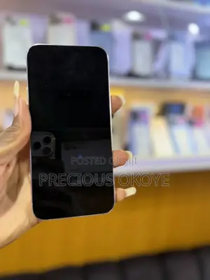Apple iPhone 15 Pro Max 256 GB White