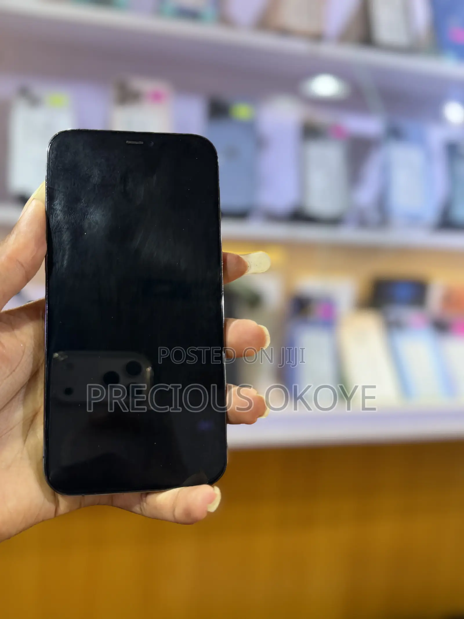 Apple iPhone 16 128 GB Green
