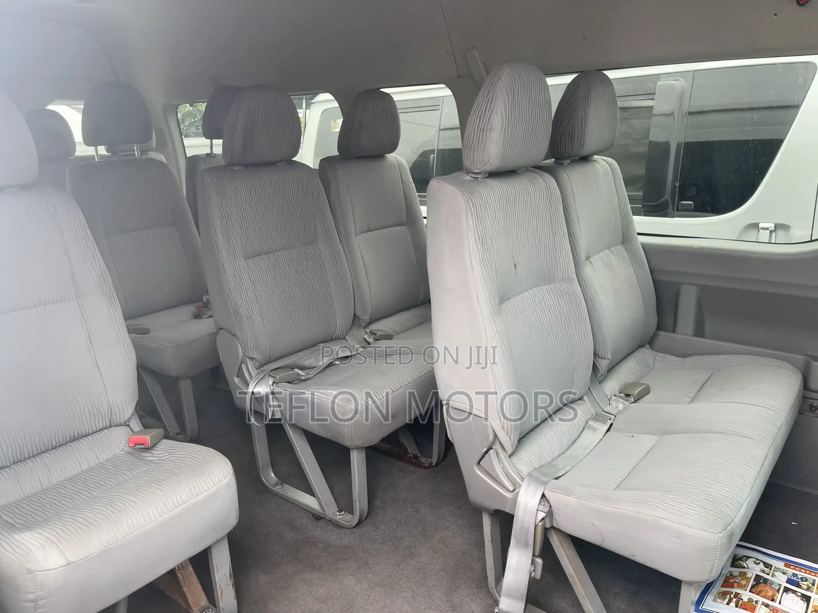 Toyota HiAce 2018 White