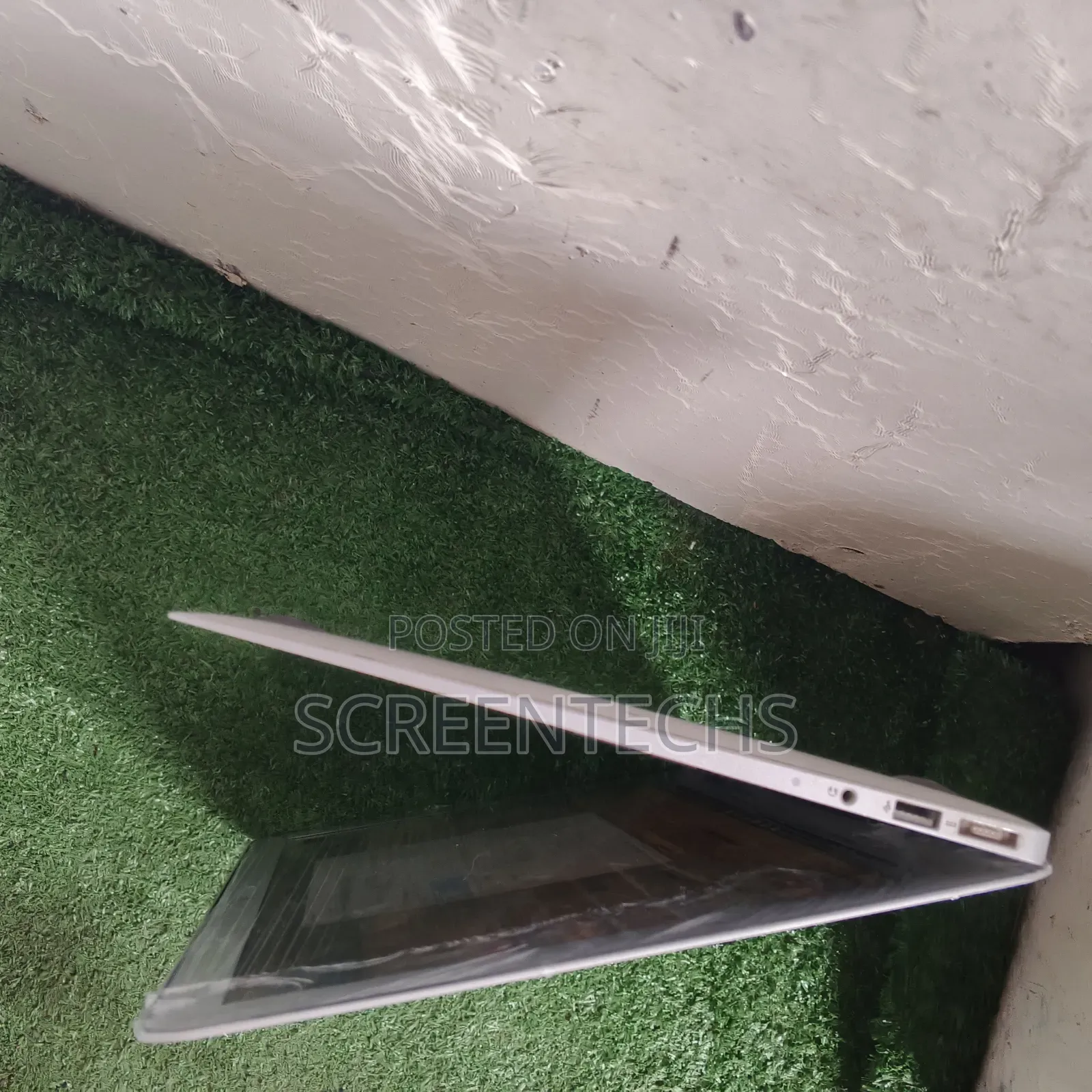 Laptop Apple MacBook Air 2012 4GB Intel Core i5 SSD 128GB