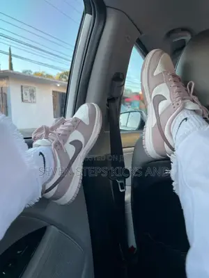 High Quality Nike Sb Dunk Low Pro Luxury Sneakers