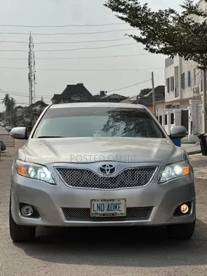 Toyota Camry 2008 Silver