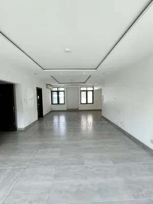 3bdrm Bedsitter in Ikoyi, Awolowo Road for rent