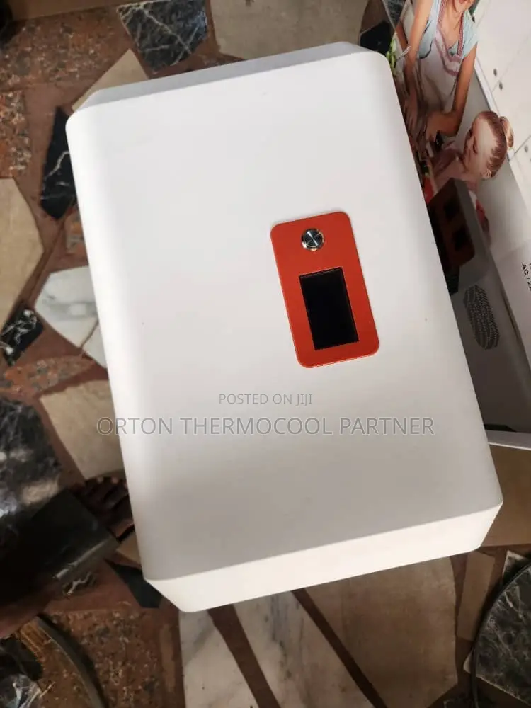 Cola Solar Generator 2kwh